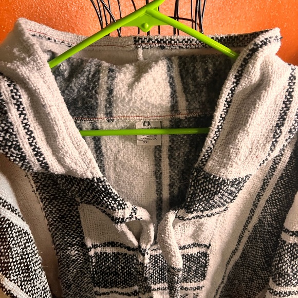 🔥2 for $50 Sale + $4.99 Ship Baja Hoodie – Artesanías Mickey XXL | Y2K Mexico - Picture 2 of 9